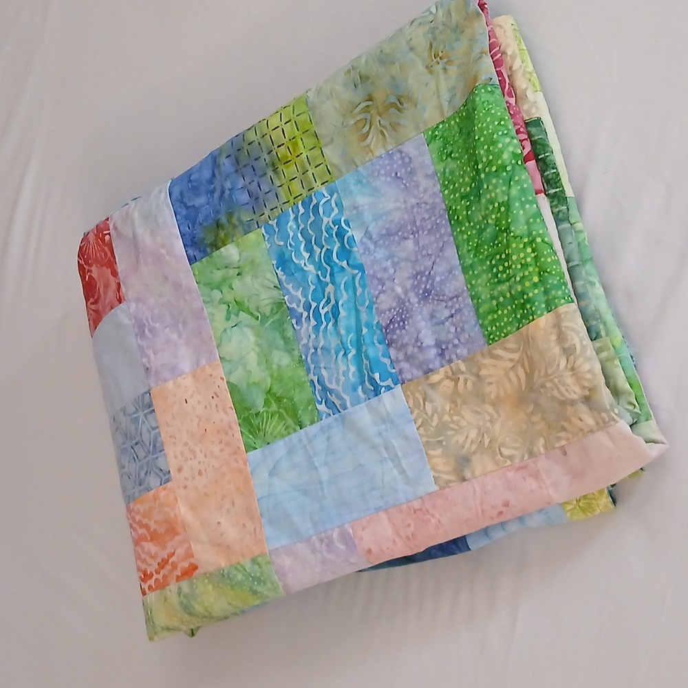 Handmade Colorful Patchwork Quilt - Picture 6 of 12